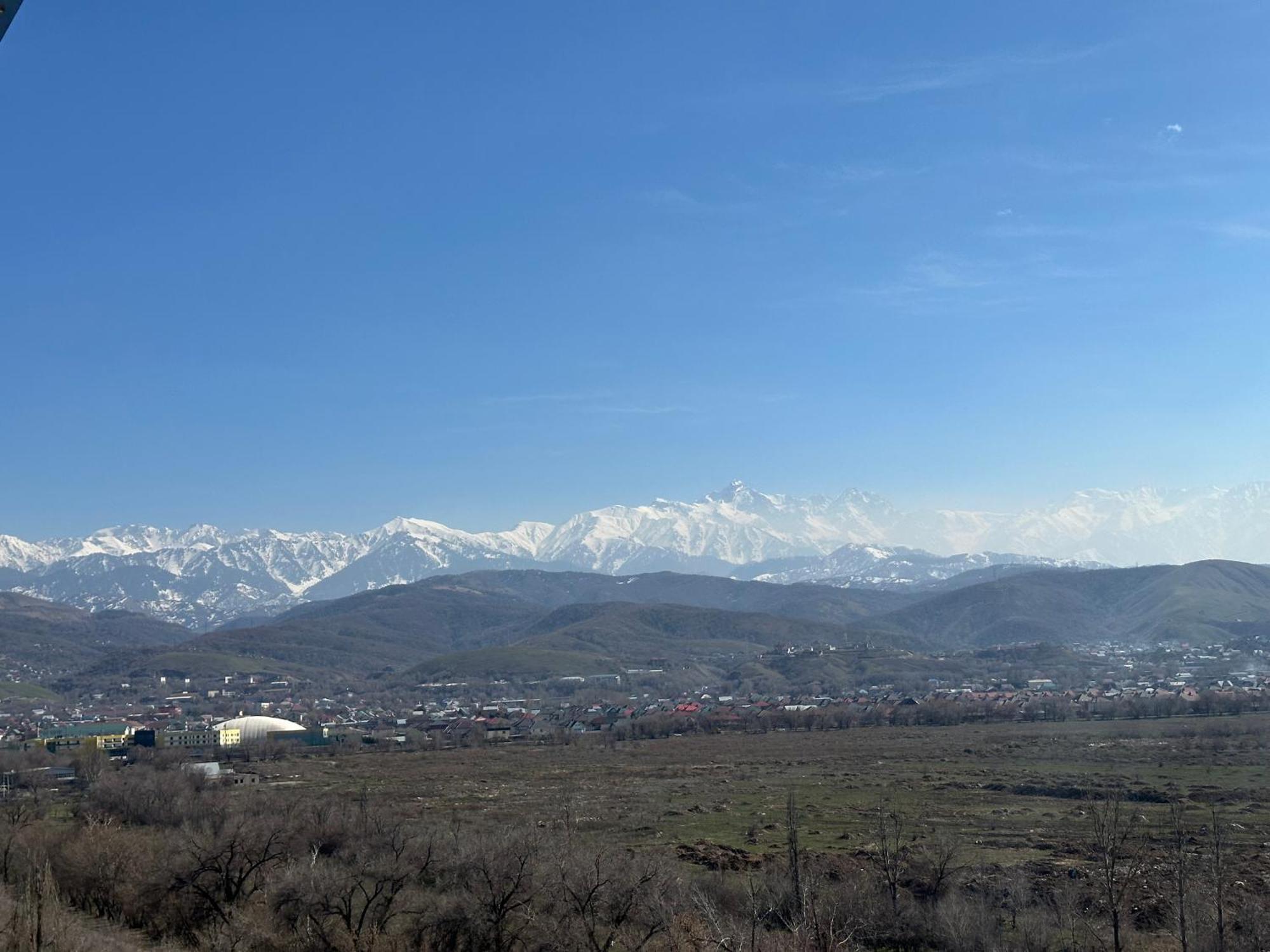 аэропорт-ashyq Tobe Apartment Almaty